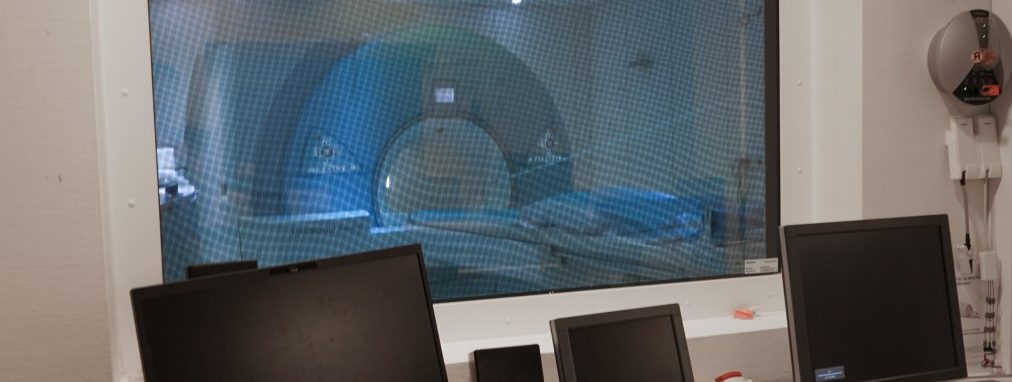 pre owned ge mri scanner